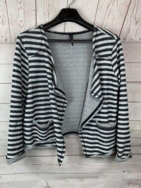 Jessica Simpson Women's Black and Grey Cardigan